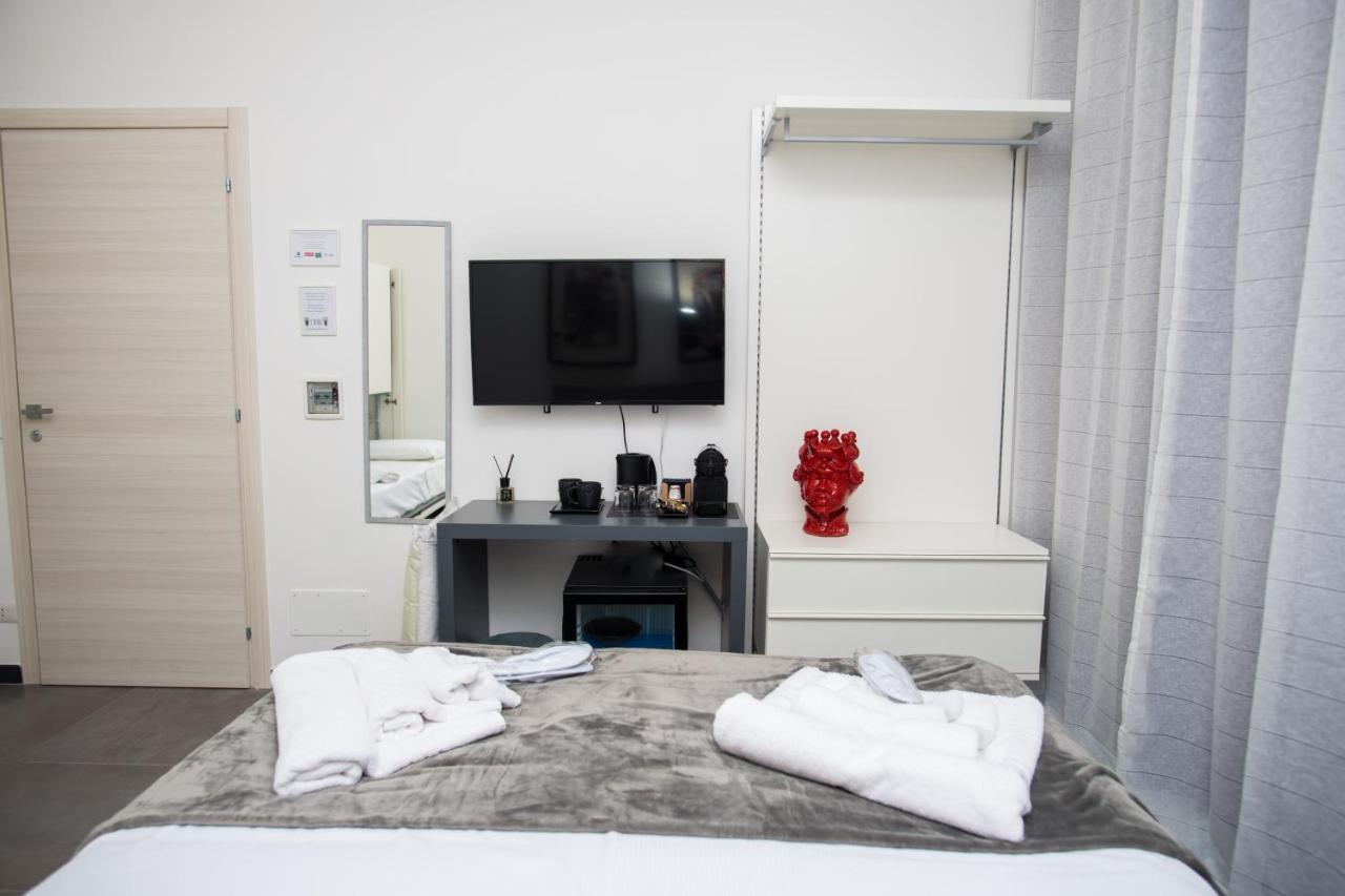 I Mori - Luxury Rooms Syracuse Bagian luar foto
