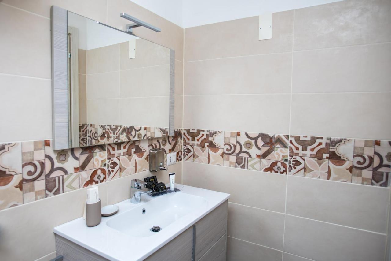 I Mori - Luxury Rooms Syracuse Bagian luar foto