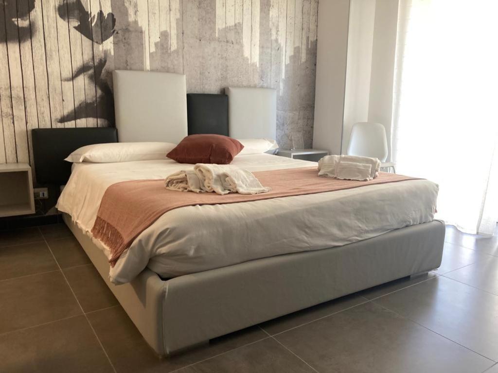 I Mori - Luxury Rooms Syracuse Bagian luar foto