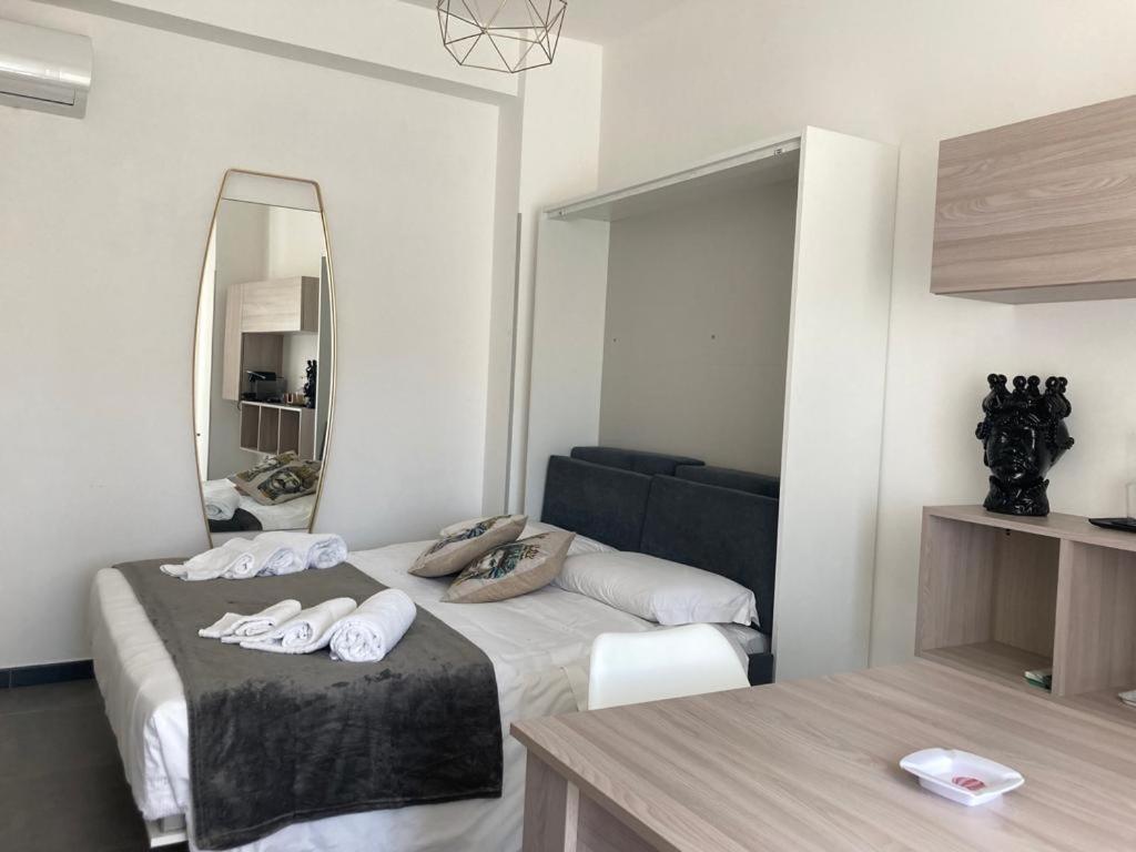 I Mori - Luxury Rooms Syracuse Bagian luar foto