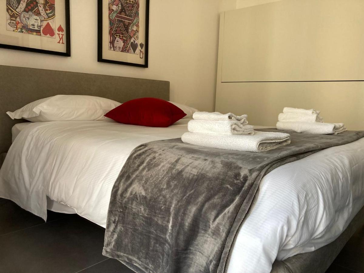 I Mori - Luxury Rooms Syracuse Bagian luar foto